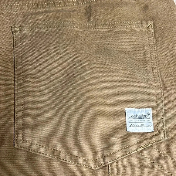 Eddie Bauer 6 pockets classic fit  shorts . Men size 40. Cotton,denim feel,NWT - Picture 4 of 13